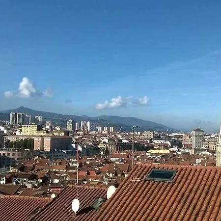 Habitación en casa particular Alojamiento En Torre Solokoetxe License Lbi227 Bilbao