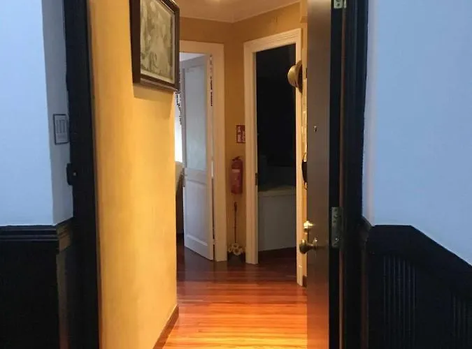 Quarto em Acomodações Particulares Alojamiento En Torre Solokoetxe License Lbi227